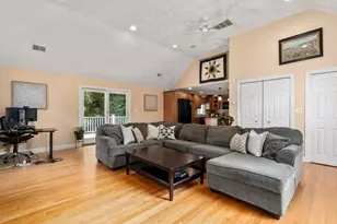 27 Irene Ave, Billerica, MA 01821 - Photo 11