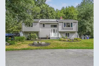 37 Slade St, Swansea, MA 02777 - Photo 1