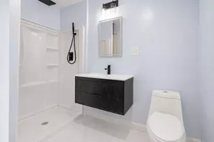 37 Slade St, Swansea, MA 02777 - Photo 17