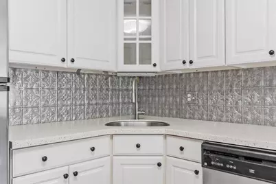 160 Tyngsboro Road #12c, Chelmsford, MA 01863 - Photo 13