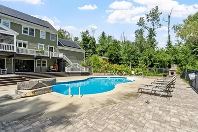 11 Francis Ave, Lunenburg, MA 01462 - Photo 5