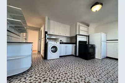 254 Rantoul St #2, Beverly, MA 01915 - Photo 1