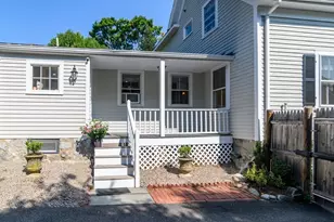 29 Cottage St, Wellesley, MA 02482 - Photo 17