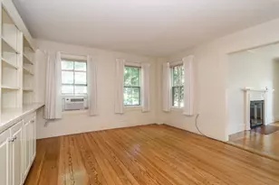 29 Cottage St, Wellesley, MA 02482 - Photo 5