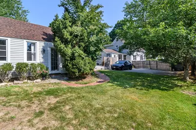 29 Cottage Street, Wellesley, MA 02482 - Photo 27