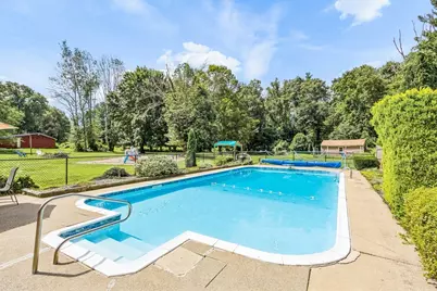 133 West Street, Uxbridge, MA 01569 - Photo 3