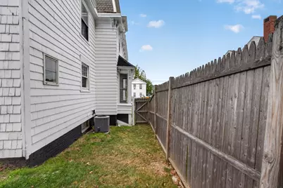 7 S.Green St, Haverhill, MA 01835 - Photo 5