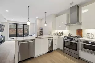 121 Portland St, Boston, MA 02114 - Photo 11