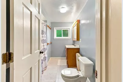 10 Sumner Ave, Middleborough, MA 02346 - Photo 23