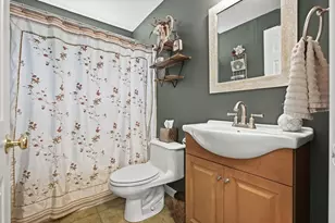 6 Locke Rd, Billerica, MA 01821 - Photo 15
