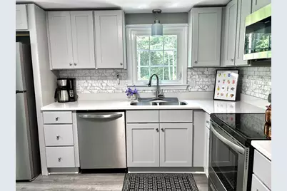 440 Plymouth St, Pembroke, MA 02359 - Photo 5