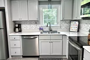 440 Plymouth St, Pembroke, MA 02359 - Photo 5