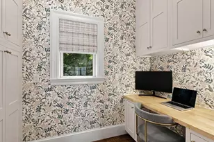 18 Moseley Ave, Newburyport, MA 01950 - Photo 17