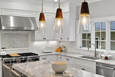 18 Moseley Ave, Newburyport, MA 01950 - Photo 13
