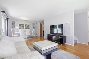 20 Westford St, Quincy, MA 02169 - Photo 5