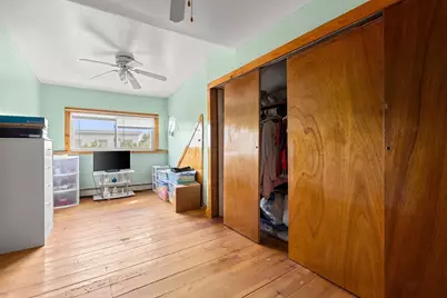 192 Lexington St, Boston, MA 02128 - Photo 29
