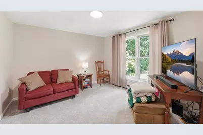 10 Scandinavia Ave, Worcester, MA 01603 - Photo 17