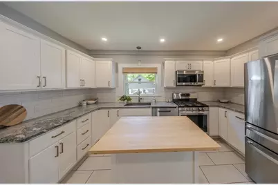 144 Salem Street, Reading, MA 01867 - Photo 11