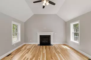 4 Turner St, Templeton, MA 01436 - Photo 11