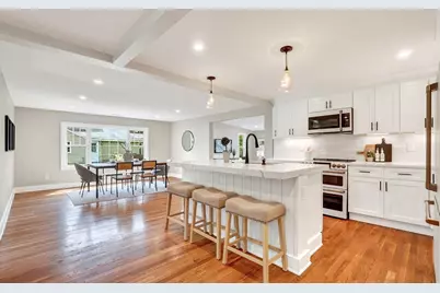 28 Fieldstone Dr, Burlington, MA 01803 - Photo 3