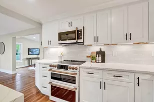 28 Fieldstone Dr, Burlington, MA 01803 - Photo 7