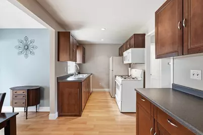 83 Lindbergh Blvd, Westfield, MA 01085 - Photo 9
