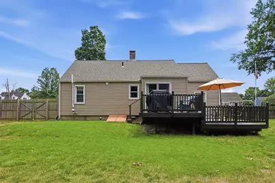 83 Lindbergh Blvd, Westfield, MA 01085 - Photo 3