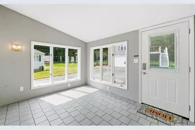 45 Stoneleigh Road, Worcester, MA 01606 - Photo 13