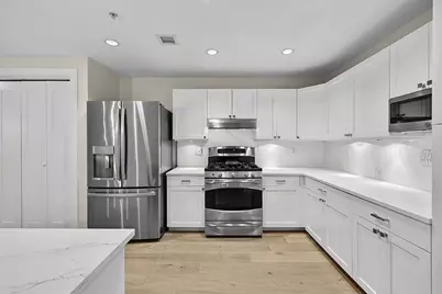 132 Chief Justice Cushing Hwy #214, Cohasset, MA 02025 - Photo 3