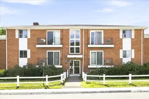 7 Endicott St, Norwood, MA 02062 - Photo 1