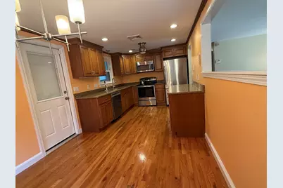 9 Brookdale Circle, Billerica, MA 01821 - Photo 5