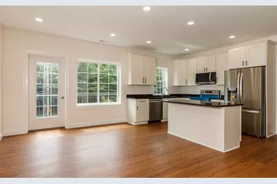 150 State Rd E #7, Westminster, MA 01473 - Photo 1