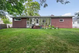 8 Albion St, Methuen, MA 01844 - Photo 5