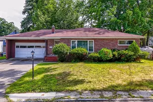 8 Albion St, Methuen, MA 01844 - Photo 1