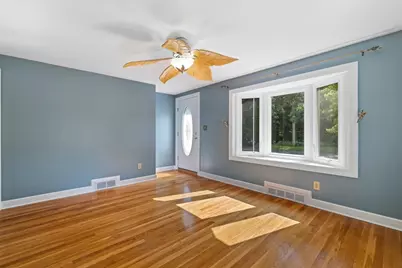 112 Dry Bridge Rd, Westfield, MA 01085 - Photo 9