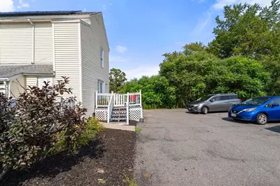 88 Granite St, Leominster, MA 01453 - Photo 9