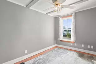 8 Sylvan St, Gloucester, MA 01930 - Photo 17