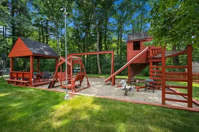 45 Oxford Rd, Tewksbury, MA 01876 - Photo 37