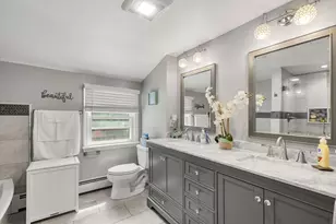 45 Oxford Rd, Tewksbury, MA 01876 - Photo 17