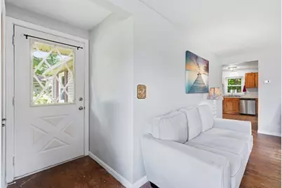 223 Garnet St, Springfield, MA 01129 - Photo 7