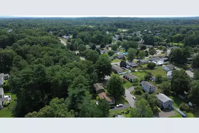 223 Garnet St, Springfield, MA 01129 - Photo 41