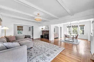 37 Hopkins Pl, Longmeadow, MA 01106 - Photo 11