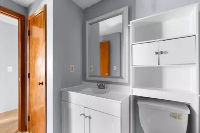 24 Larch St #8, New Bedford, MA 02740 - Photo 5