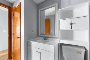 24 Larch St, New Bedford, MA 02740 - Photo 5
