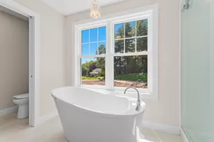 80 Hampstead St, Methuen, MA 01844 - Photo 21