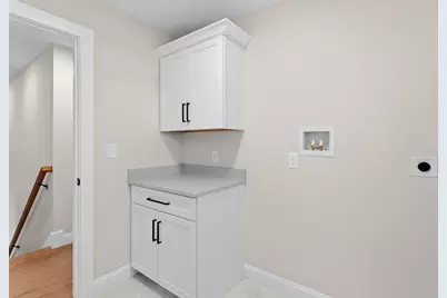 80 Hampstead St, Methuen, MA 01844 - Photo 31