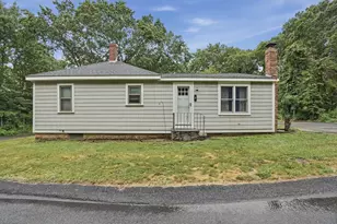 2 Columbus Rd, Plymouth, MA 02360 - Photo 1
