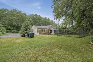 2 Columbus Rd, Plymouth, MA 02360 - Photo 9