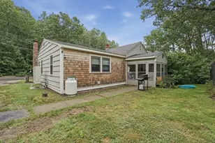 2 Columbus Rd, Plymouth, MA 02360 - Photo 5