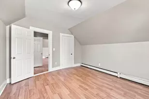 18 Crawford St, Malden, MA 02148 - Photo 33